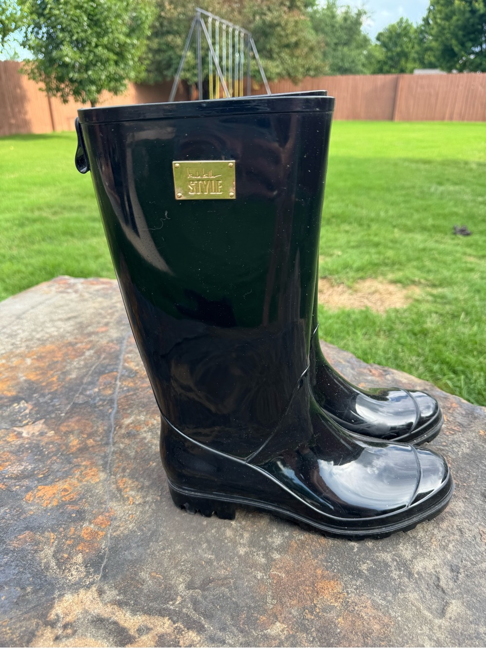 Nicole Miller New York Tall Rain Boots Black Glossy Rubber Lug Sole Sz 9M - Picture 4 of 13